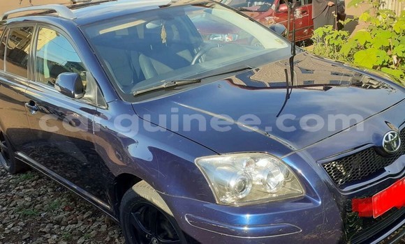Acheter Occasion Voiture Toyota Avensis Bleu à Conakry, Conakry Acheter Occasion Voiture Toyota Avensis Bleu à Conakry, Conakry