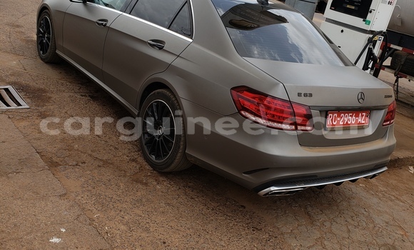 Acheter Occasion Voiture Mercedes Viano Gris à Conakry, Conakry Acheter Occasion Voiture Mercedes Viano Gris à Conakry, Conakry