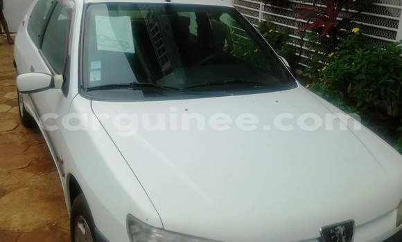Buy Used Peugeot 306 White Car in Conakry in Conakry