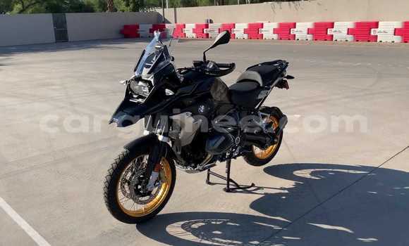 Buy Used BMW R1200GS Adventure Black Bike in Conakry in Conakry Buy Used BMW R1200GS Adventure Black Bike in Conakry in Conakry