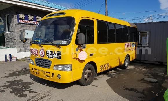 Acheter Occasion Voiture Hyundai Entourage Autre à Conakry, Conakry Acheter Occasion Voiture Hyundai Entourage Autre à Conakry, Conakry