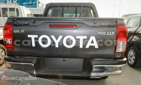 Buy Import Toyota Hilux Other Car in Import - Dubai in Conakry Buy Import Toyota Hilux Other Car in Import - Dubai in Conakry