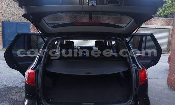 Buy Import Hyundai Santa Fe Beige Car in Conakry in Conakry Buy Import Hyundai Santa Fe Beige Car in Conakry in Conakry