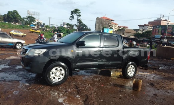 Buy Used Toyota Hilux Black Car in Conakry in Conakry Buy Used Toyota Hilux Black Car in Conakry in Conakry