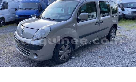 Acheter Import Voiture Renault Kangoo Gris à Conakry, Conakry Acheter Import Voiture Renault Kangoo Gris à Conakry, Conakry