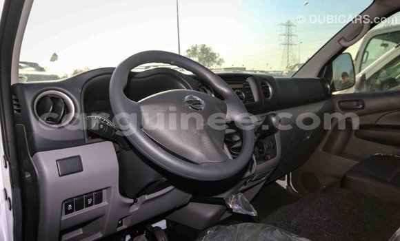 Buy Import Nissan Evalia White Truck in Import - Dubai in Conakry Buy Import Nissan Evalia White Truck in Import - Dubai in Conakry