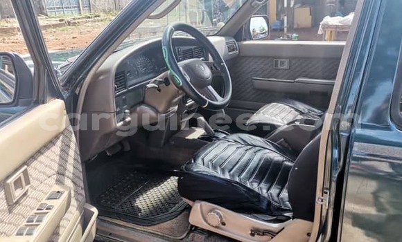 Buy Used Toyota 4Runner Green Car in Conakry in Conakry Buy Used Toyota 4Runner Green Car in Conakry in Conakry