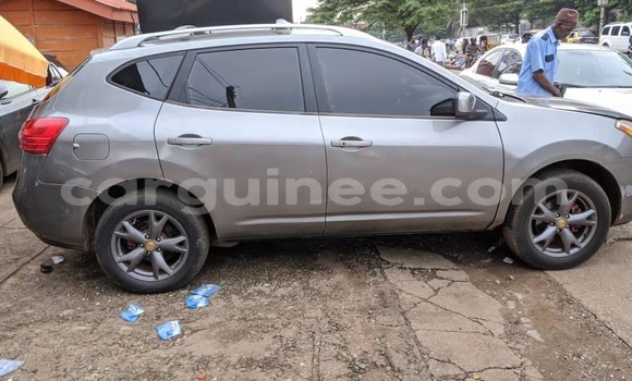 Buy Used Nissan Rogue Silver Car in Conakry in Conakry Buy Used Nissan Rogue Silver Car in Conakry in Conakry