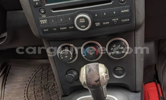 Buy Used Nissan Rogue Silver Car in Conakry in Conakry Buy Used Nissan Rogue Silver Car in Conakry in Conakry
