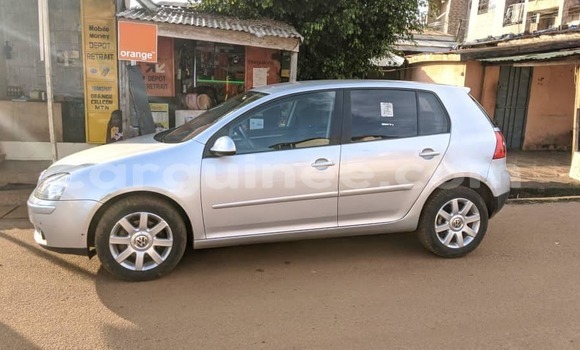 Buy Used Volkswagen Golf Silver Car in Conakry in Conakry Buy Used Volkswagen Golf Silver Car in Conakry in Conakry