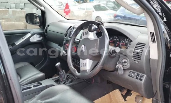 Buy Used Nissan Navara Black Car in Conakry in Conakry Buy Used Nissan Navara Black Car in Conakry in Conakry