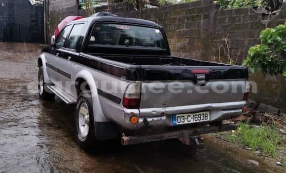 Buy Used Mitsubishi L200 Other Car in Conakry in Conakry Buy Used Mitsubishi L200 Other Car in Conakry in Conakry