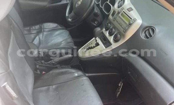 Buy Used Toyota Matrix Silver Car in Conakry in Conakry Buy Used Toyota Matrix Silver Car in Conakry in Conakry