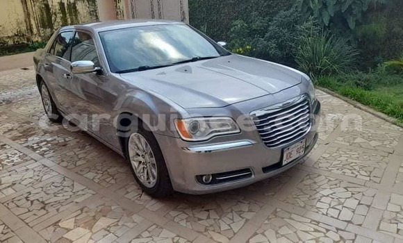 Acheter Occasion Voiture Chrysler 300 Gris à Conakry, Conakry