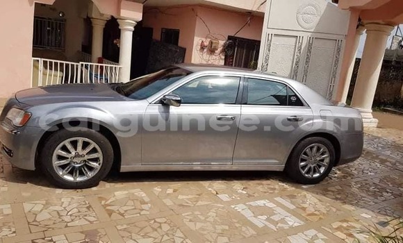 Buy Used Chrysler 300 Silver Car in Conakry in Conakry Buy Used Chrysler 300 Silver Car in Conakry in Conakry