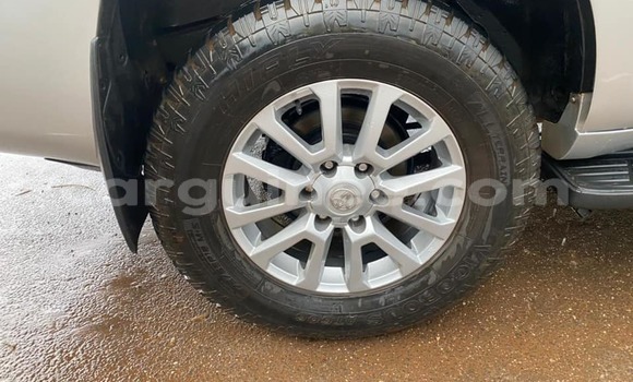 Buy Used Toyota Land Cruiser Silver Car in Conakry in Conakry Buy Used Toyota Land Cruiser Silver Car in Conakry in Conakry