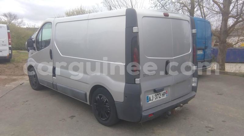 Big with watermark renault trafic conakry conakry 7188