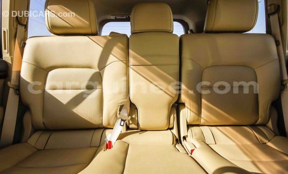 Buy Import Toyota Land Cruiser White Car in Import - Dubai in Conakry Buy Import Toyota Land Cruiser White Car in Import - Dubai in Conakry