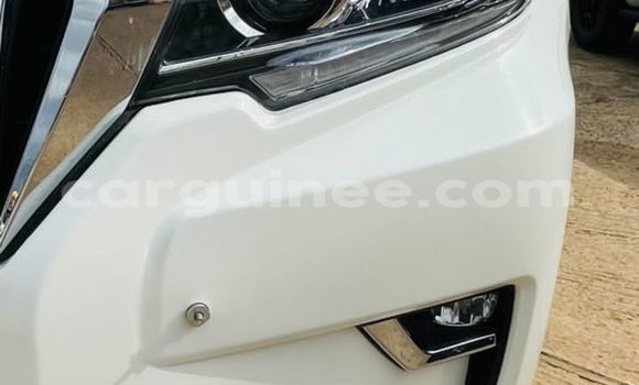 Buy Import Toyota Land Cruiser Prado White Car in Conakry in Conakry Buy Import Toyota Land Cruiser Prado White Car in Conakry in Conakry