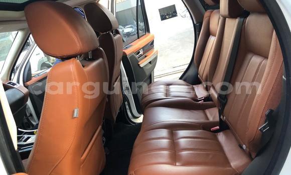 Acheter Occasion Voiture Land Rover Range Rover Sport Blanc à Conakry, Conakry Acheter Occasion Voiture Land Rover Range Rover Sport Blanc à Conakry, Conakry