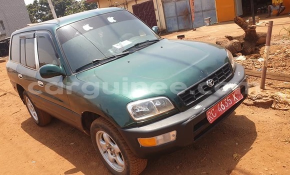 Buy Used Toyota RAV4 Green Car in Conakry in Conakry Buy Used Toyota RAV4 Green Car in Conakry in Conakry