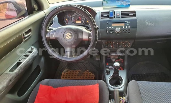 Acheter Occasion Voiture Suzuki Swift Rouge à Conakry, Conakry Acheter Occasion Voiture Suzuki Swift Rouge à Conakry, Conakry