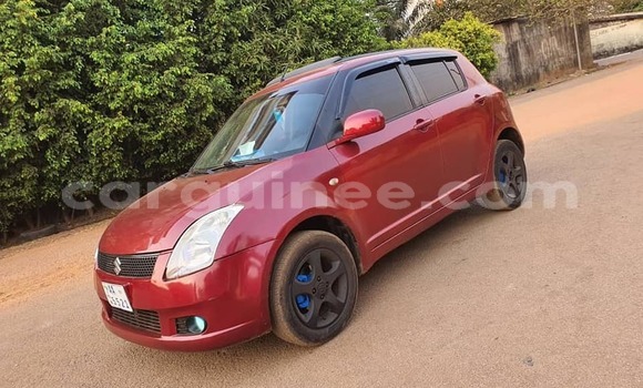 Acheter Occasion Voiture Suzuki Swift Rouge à Conakry, Conakry Acheter Occasion Voiture Suzuki Swift Rouge à Conakry, Conakry
