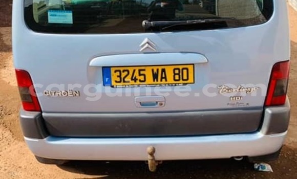 Acheter Occasion Voiture Citroen Berlingo Bleu à Conakry, Conakry Acheter Occasion Voiture Citroen Berlingo Bleu à Conakry, Conakry