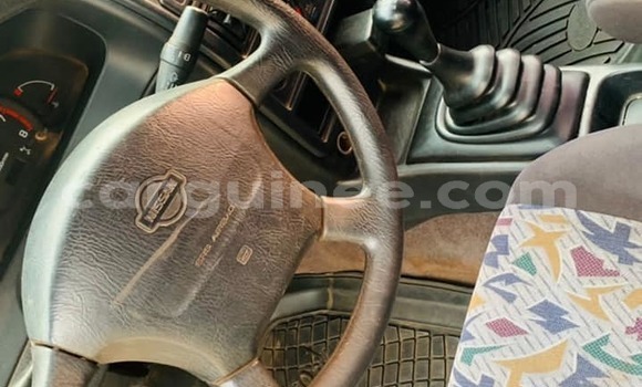 Acheter Occasion Voiture Nissan Almera Bleu à Conakry, Conakry Acheter Occasion Voiture Nissan Almera Bleu à Conakry, Conakry