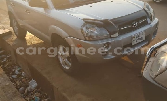 Buy Used Hyundai Tucson Silver Car in Conakry in Conakry