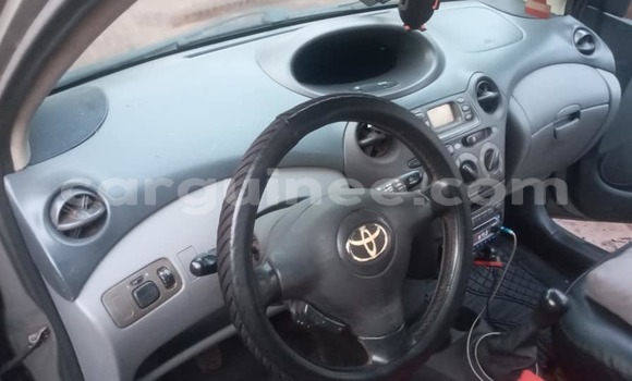 Acheter Occasion Voiture Toyota Yaris Marron à Conakry, Conakry Acheter Occasion Voiture Toyota Yaris Marron à Conakry, Conakry