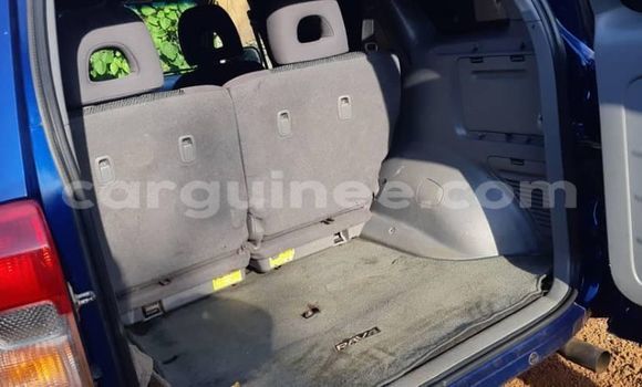 Buy Used Toyota RAV4 Blue Car in Conakry in Conakry Buy Used Toyota RAV4 Blue Car in Conakry in Conakry