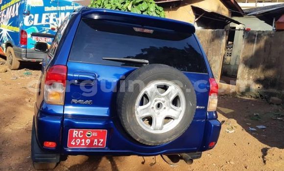Buy Used Toyota RAV4 Blue Car in Conakry in Conakry Buy Used Toyota RAV4 Blue Car in Conakry in Conakry