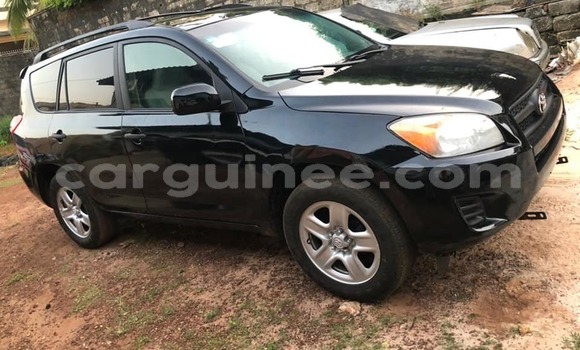 Acheter Occasion Voiture Toyota RAV4 Noir à Conakry, Conakry Acheter Occasion Voiture Toyota RAV4 Noir à Conakry, Conakry