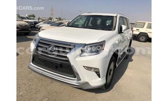 Acheter Import Voiture Lexus GX Blanc à Import - Dubai, Conakry