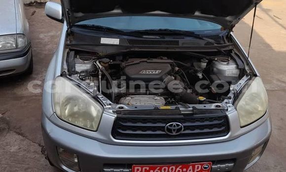 Buy Used Toyota RAV4 Silver Car in Conakry in Conakry Buy Used Toyota RAV4 Silver Car in Conakry in Conakry