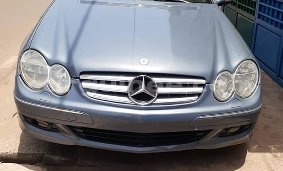 Buy Used Mercedes-Benz CLK–Class Blue Car in Conakry in Conakry Buy Used Mercedes-Benz CLK–Class Blue Car in Conakry in Conakry