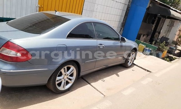 Buy Used Mercedes-Benz CLK–Class Blue Car in Conakry in Conakry Buy Used Mercedes-Benz CLK–Class Blue Car in Conakry in Conakry