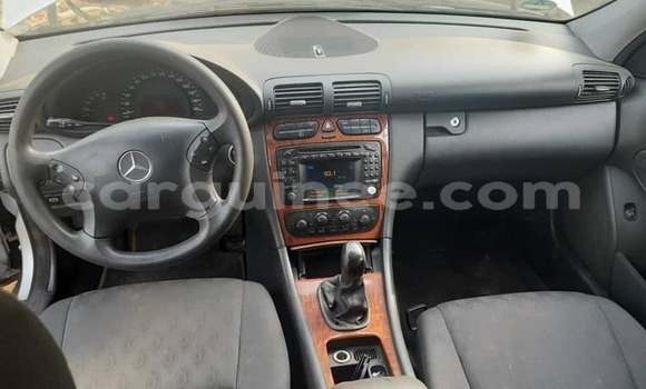 Buy Used Mercedes-Benz C-Classe Silver Car in Conakry in Conakry Buy Used Mercedes-Benz C-Classe Silver Car in Conakry in Conakry