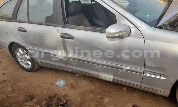 Buy Used Mercedes-Benz C-Classe Silver Car in Conakry in Conakry Buy Used Mercedes-Benz C-Classe Silver Car in Conakry in Conakry