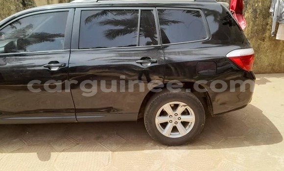 Buy Used Toyota Highlander Black Car in Conakry in Conakry Buy Used Toyota Highlander Black Car in Conakry in Conakry