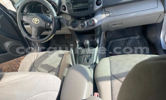 Buy Used Toyota RAV4 White Car in Conakry in Conakry Buy Used Toyota RAV4 White Car in Conakry in Conakry
