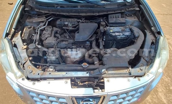 Buy Used Nissan Rogue Silver Car in Conakry in Conakry Buy Used Nissan Rogue Silver Car in Conakry in Conakry