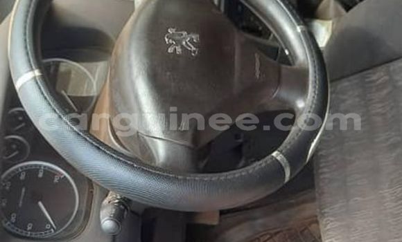 Buy Used Peugeot 307 Silver Car in Conakry in Conakry Buy Used Peugeot 307 Silver Car in Conakry in Conakry