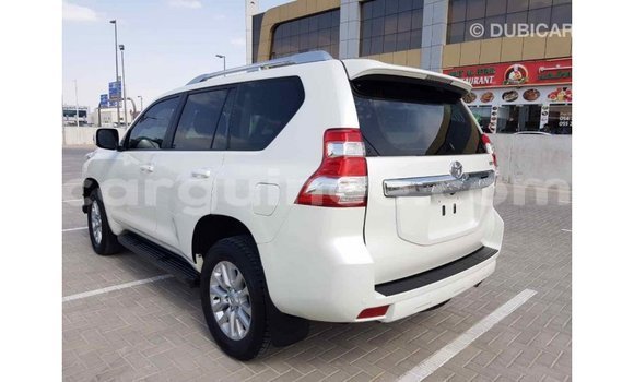 Acheter Import Voiture Toyota Prado Blanc à Import - Dubai, Conakry Acheter Import Voiture Toyota Prado Blanc à Import - Dubai, Conakry