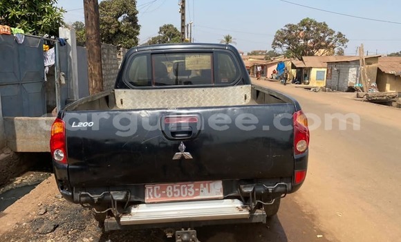 Buy Used Mitsubishi L200 Black Car in Conakry in Conakry Buy Used Mitsubishi L200 Black Car in Conakry in Conakry