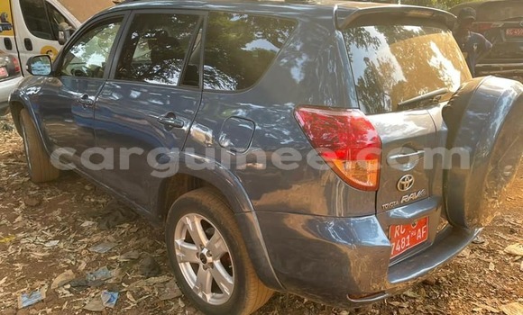Buy Used Toyota RAV4 Blue Car in Conakry in Conakry Buy Used Toyota RAV4 Blue Car in Conakry in Conakry