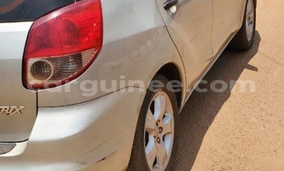 Buy Used Toyota Matrix Red Car in Conakry in Conakry Buy Used Toyota Matrix Red Car in Conakry in Conakry