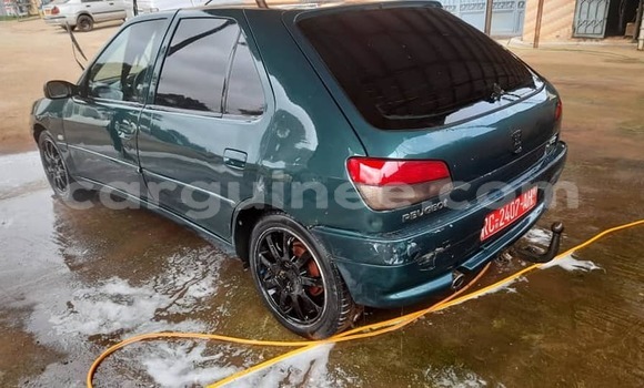 Buy Used Peugeot 306 Green Car in Conakry in Conakry Buy Used Peugeot 306 Green Car in Conakry in Conakry
