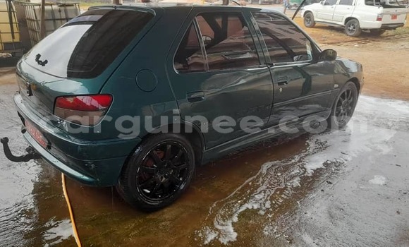 Buy Used Peugeot 306 Green Car in Conakry in Conakry Buy Used Peugeot 306 Green Car in Conakry in Conakry